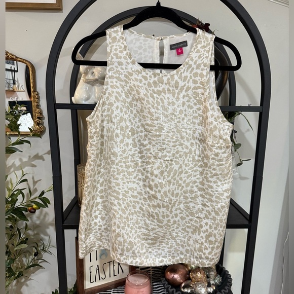 Vince Camuto Tops - Vince Camuto Tan and Cream Sleeveless Tank Top sequins size small
